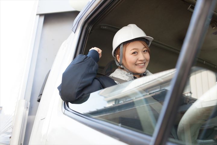 《諏訪郡富士見町》週払いOK・3ｔ～大型車での非鉄金属の回収ドライバー！（土日祝休み・日勤）