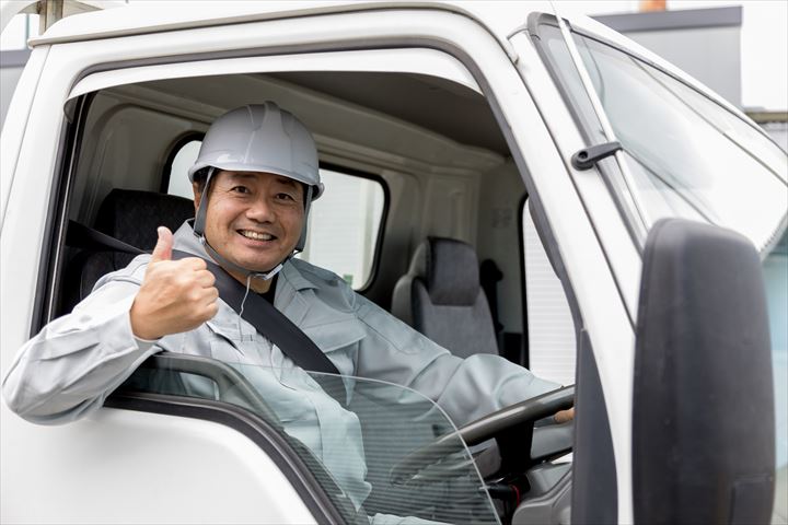 《瑞穂市》週払いOK・3ｔ車での企業向け一般貨物の配送ドライバー！（土日休み・高時給）