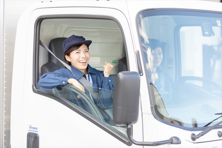 《墨田区》週払いOK・2ｔ車での酒屋への清涼飲料の配送ドライバー！（Web面接OK・超高時給）