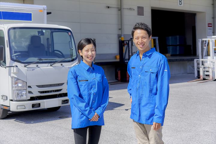 《山口市》週払いOK・2ｔ車での企業向け一般貨物の集配ドライバー！（高収入・土日祝休み）