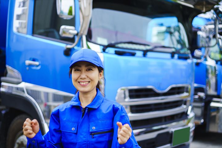 《神戸市東灘区》週払いOK・大型車での冷蔵食品の集配ドライバー！（Web面接OK・高時給）