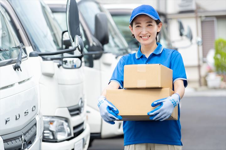 《門真市》週払いOK・2ｔ車での洋菓子店への冷凍商品配送ドライバー！（Web面接OK・業務延長ほぼ無し）