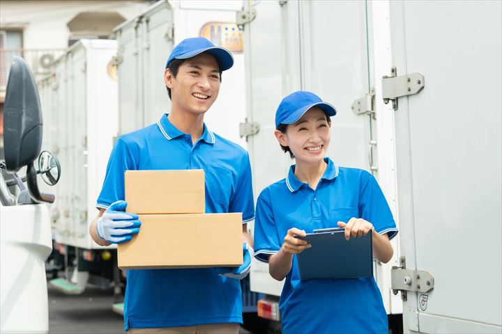 《入間郡三芳町》週払いOK・2ｔ～大型車での回送ドライバー！（Web面接OK・土日祝休み）