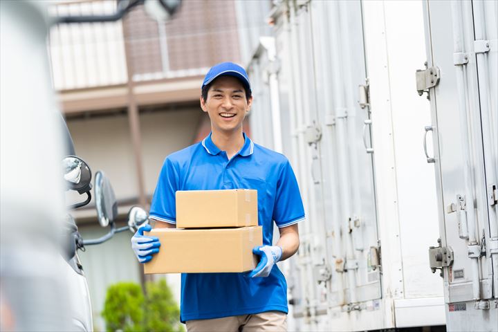 《川崎市川崎区》週払いOK・2ｔ車での家電製品などの配送ドライバー！（週休2日・高収入）
