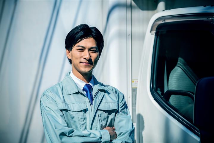 《岐阜市》週払いOK・3ｔ車での個人宅などへのLPガスの配送ドライバー！（Web面接OK・高時給）