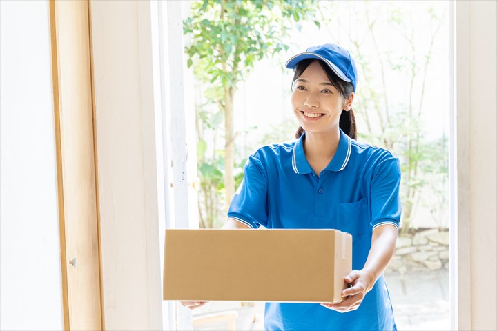 《中央区》週払いOK・電動自転車での企業への書類や衣類等の集配業務！（高時給・土日祝休み）