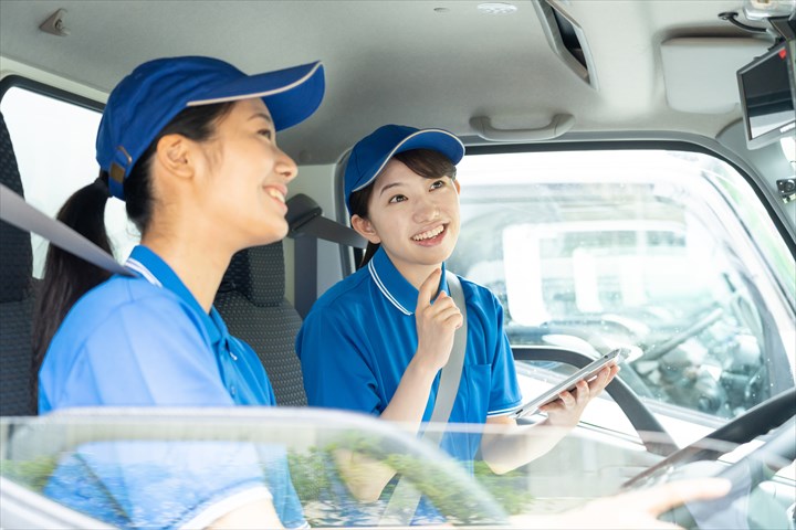 《大和郡山市》週払いOK・2ｔ～3ｔ車でのスーパー等へのパン製品の配送ドライバー！（Web面接OK・週休2日）