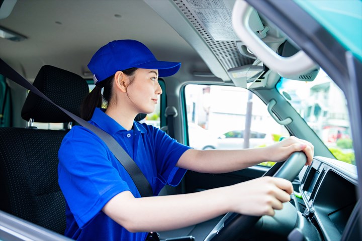 《名古屋市西区》週払いOK・普通車での病院やクリニックへの検体の集配ドライバー！（Web面接OK・高時給）