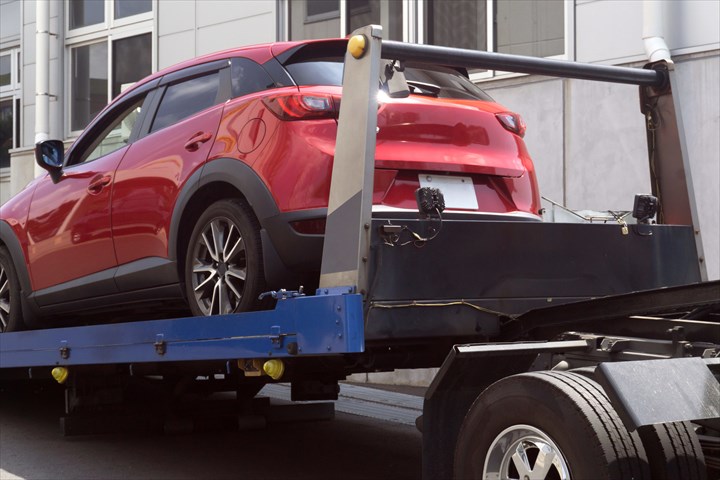 《京都市伏見区》週払いOK・3ｔ車での車両の陸送ドライバー！（Web面接OK・WワークOK）