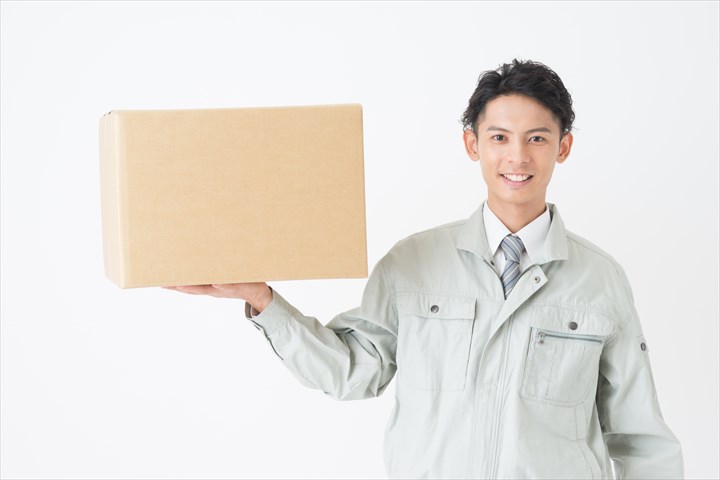 《八尾市》週払いOK・2ｔ車での飲食店や小売店等への酒類の配送ドライバー！（Web面接OK・高時給）