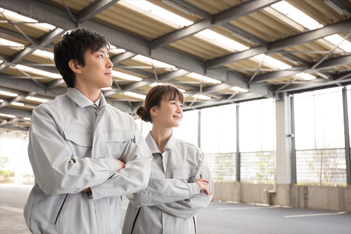 《大田区》週払いOK・国内線航空機の清掃スタッフ！（Web面接OK・週休2日）