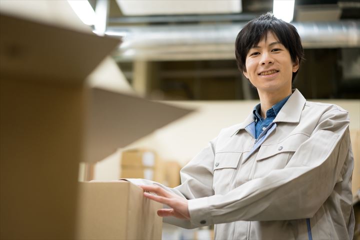 《茂原市》週払いOK・システムキッチンの部品などのピッキングや組み立てスタッフ！（Web面接OK・未経験可）