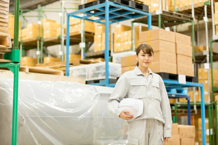 《墨田区》週払いOK・フォークリフトを使用した一般貨物の入出庫作業スタッフ！（高収入・週休2日）