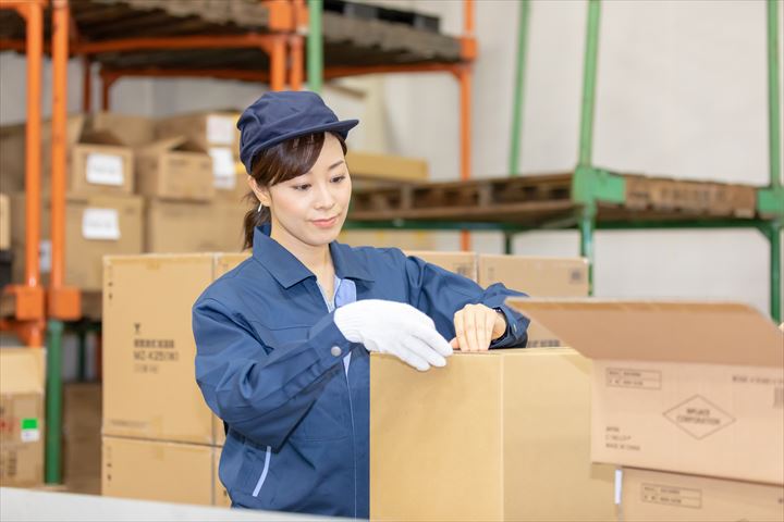 《浜松市東区》週払いOK・一般貨物の仕分け作業スタッフ！（未経験歓迎・土日祝休み）
