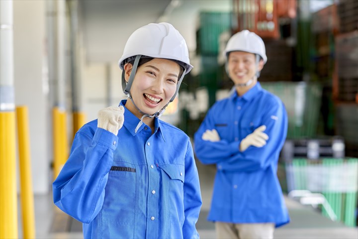 《市川市》週払いOK・冷凍庫内での商品のピッキングスタッフ！（Web面接OK・未経験OK）