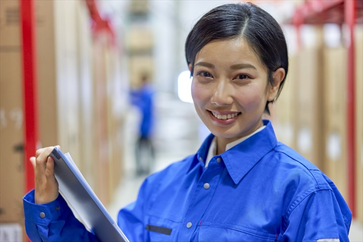 《大阪市大正区》週払いOK・工業用金属の出荷作業スタッフ！（Web面接OK・土日祝休み）