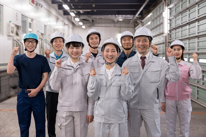 《刈谷市》週払いOK・（Web面接OK・倉庫内での3温帯商品のピッキングと入庫作業スタッフ！（Web面接OK・時間外勤務ほぼなし）